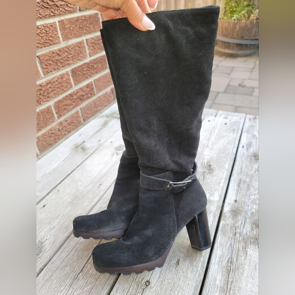 La CANADIENNE Black Heeled Boots